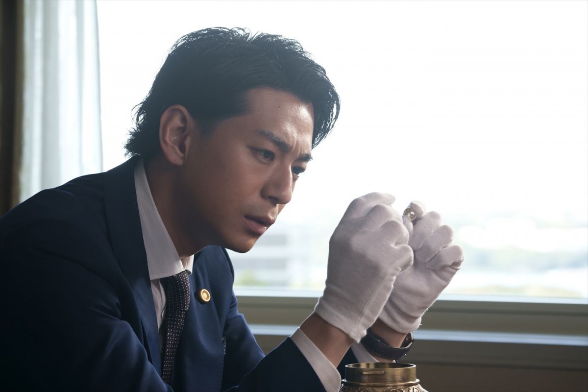 比嘉愛未＆三浦翔平W主演『親のお金は誰のもの』今秋公開へ　伝説の真珠を巡る家族の大騒動を描く