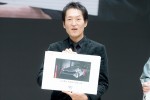 千原ジュニア、「日産90周年アニバーサリーイベント」に登場