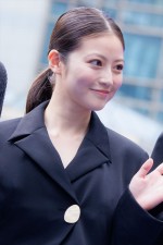 「TBS 春ドラマ合同会見」ブルーカーペットに登場した今田美桜