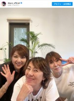 【写真】RIKACO、飯島直子ら“ダブル直子”と美しき50代女子会に反響「素敵な３ショット」