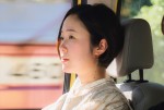 映画『ほつれる』に出演する黒木華