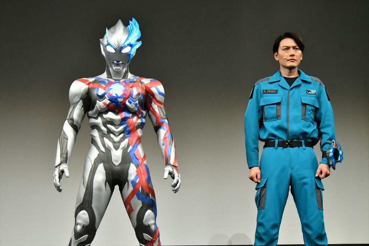 蕨野友也、『ウルトラマンブレーザー』に気合十分「俺たちと一緒に戦ってくれ！」