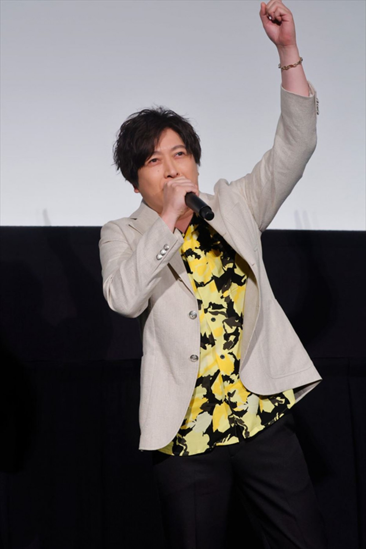 櫻井孝宏、神谷浩史ら、6つ子キャストが息ピッタリな爆笑トーク！　『おそ松さん』“魂伝”舞台あいさつ