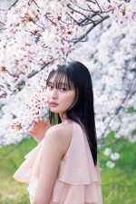 乃木坂46・遠藤さくら 1st 写真集　先行カット