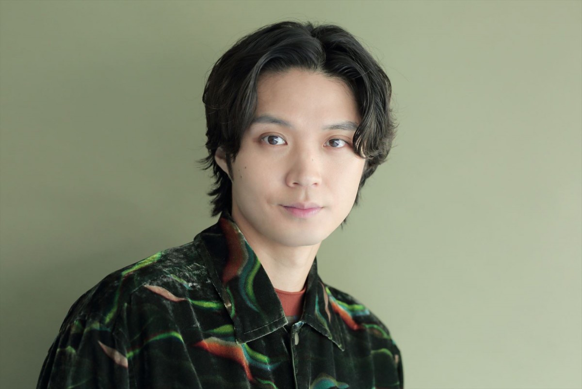 磯村勇斗、『何食べ』“ジルベール”の第一印象は「とんでもない猛獣」　LGBTQ＋題材ドラマ出演の覚悟とは