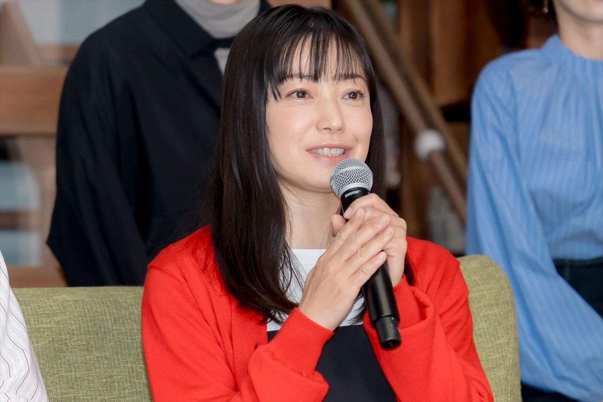 菅野美穂、“人生がガラッと変わった出来事”を明かす「脳みそをぐしゃぐしゃと素手で触られているような衝撃」