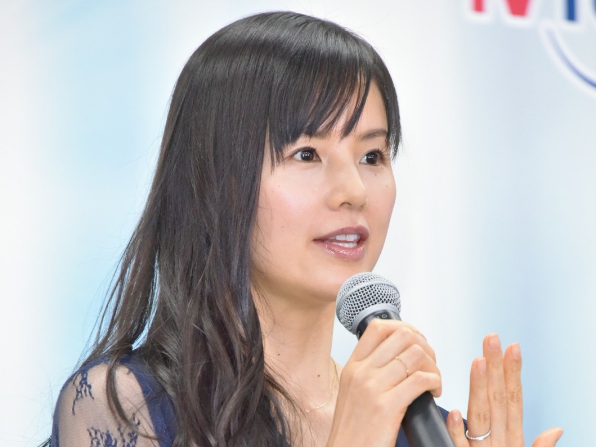 「奇跡の40代」小西真奈美がアラフィフに！　ネット騒がせた美しすぎる姿をイッキ見