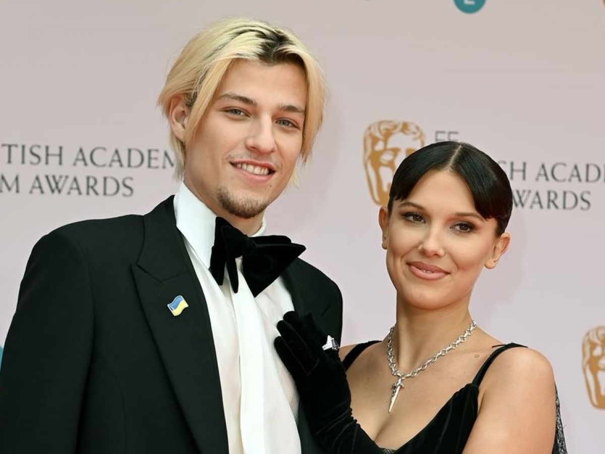 ミリー・ボビー・ブラウンがボン・ジョヴィ息子と婚約！　19歳での婚約にファンもびっくり