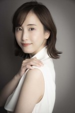 ドラマ『やわ男とカタ子』に出演する松井玲奈