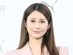 ダレノガレ明美、「美容の日」に集中ケアし月々約55万円　