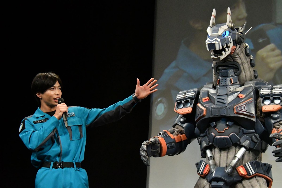 蕨野友也、『ウルトラマンブレーザー』に気合十分「俺たちと一緒に戦ってくれ！」