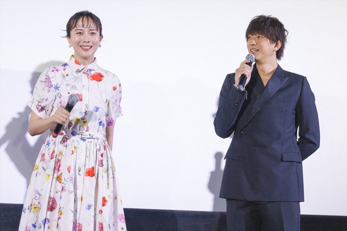 比嘉愛未＆三浦翔平、W主演作の“苦しみ”共感「わかるー！」