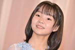 【写真】『ブギウギ』“鈴子”澤井梨丘、撮影オフショットを公開　弟“六郎”との2ショットに「チャーミングな姉弟」と反響