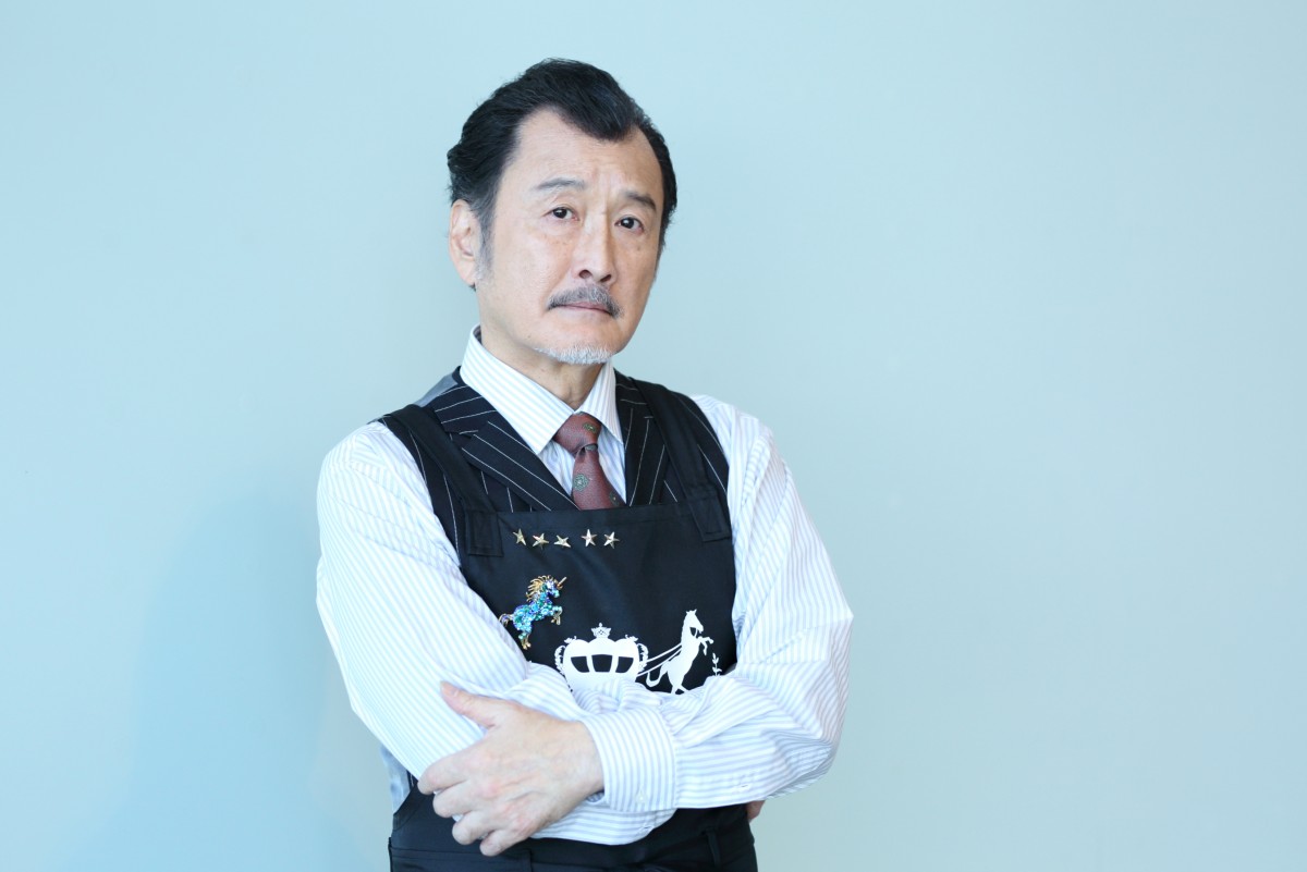 吉田鋼太郎、『おっさんずラブ』スタートから8年で“多様性”への意識「180度違う」