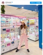 藤田ニコル、カジュアルだけど甘めの私服姿をファン絶賛「ピンクコーデ可愛すぎる」