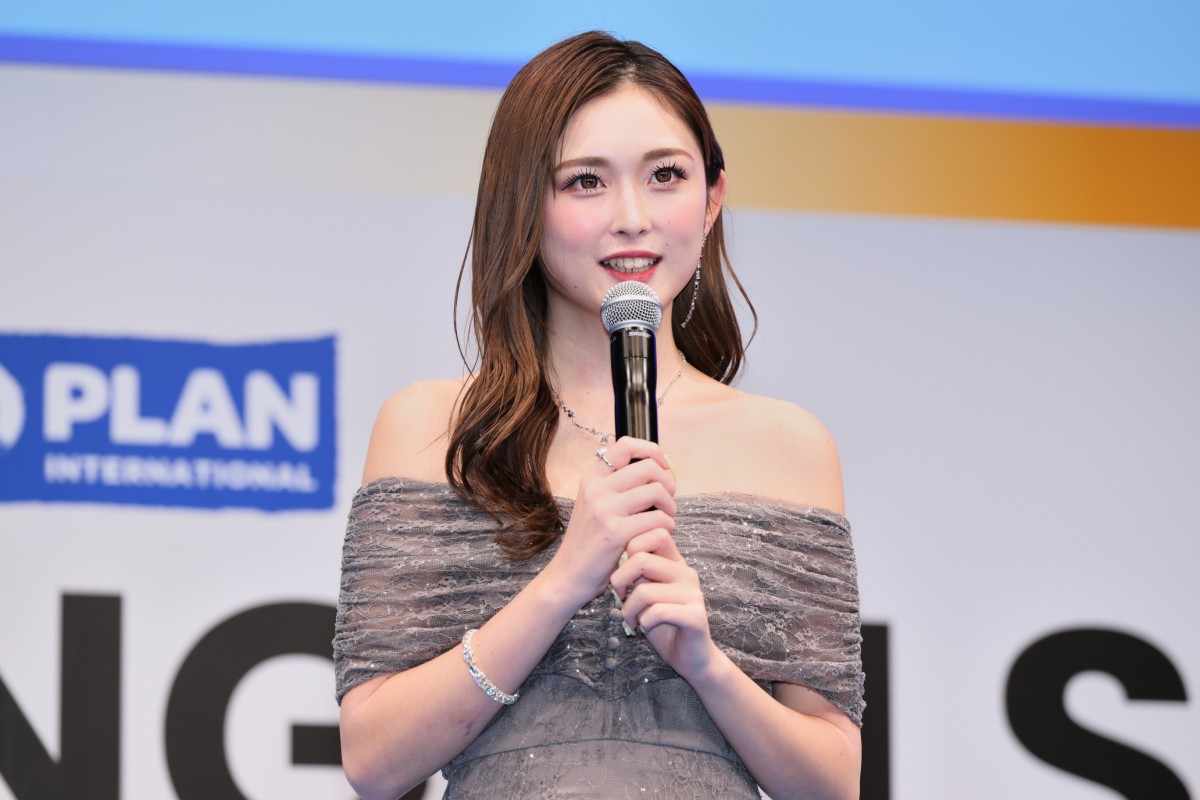 ゆうちゃみ、国際ガールズ・デーイベントにサプライズ登場　仕事で大切にしていることは「言霊」