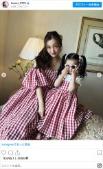 板野友美、娘とのショットを披露　※「板野友美」インスタグラム