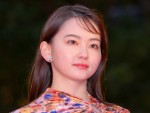 【写真】山田杏奈、『ゴールデンカムイ』共演者と同じポーズでの“スヤスヤ”に反響「むりかわいすぎる」