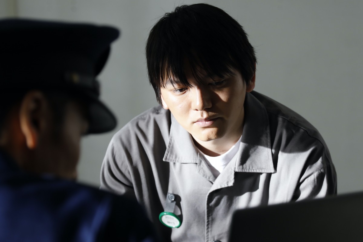 『Believe』第3話　“狩山”木村拓哉、刑務官“林”上川隆也から逃走の目的を追求される