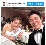 （写真左から）綾瀬はるか、鈴木亮平　※「鈴木亮平」インスタグラム