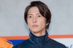 山下智久、『ブルーモーメント』制作発表に登場