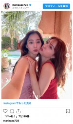 （写真左から）新木優子、谷まりあ　※「谷まりあ」インスタグラム