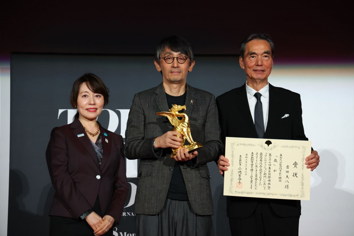 長塚京三主演、吉田大八監督作『敵』が主要3冠受賞の快挙！＜第37回東京国際映画祭＞