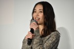 森川葵、映画『アングリースクワッド 公務員と7人の詐欺師』初日舞台挨拶に登場