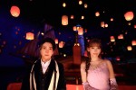 『第75回NHK紅白歌合戦』『塔の上のラプンツェル』の楽曲「輝く未来」を披露するMrs. GREEN APPLE・大森元貴、LE SSERAFIM・SAKURA