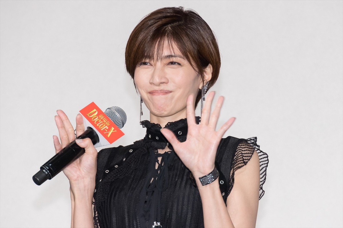 “ひろみちこ”米倉涼子＆内田有紀、『ドクターX』後は「良い役者になっていきたい」