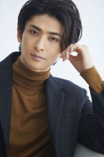 古川雄大、今冬放送のNHKドラマ『コトコト』で主演！　全国各地を舞台にした人情グルメ物語