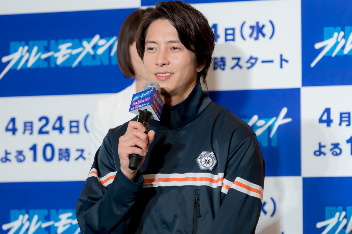 山下智久、水上恒司から人柄絶賛され照れ笑い「ぜひ太字で書いていただいて」