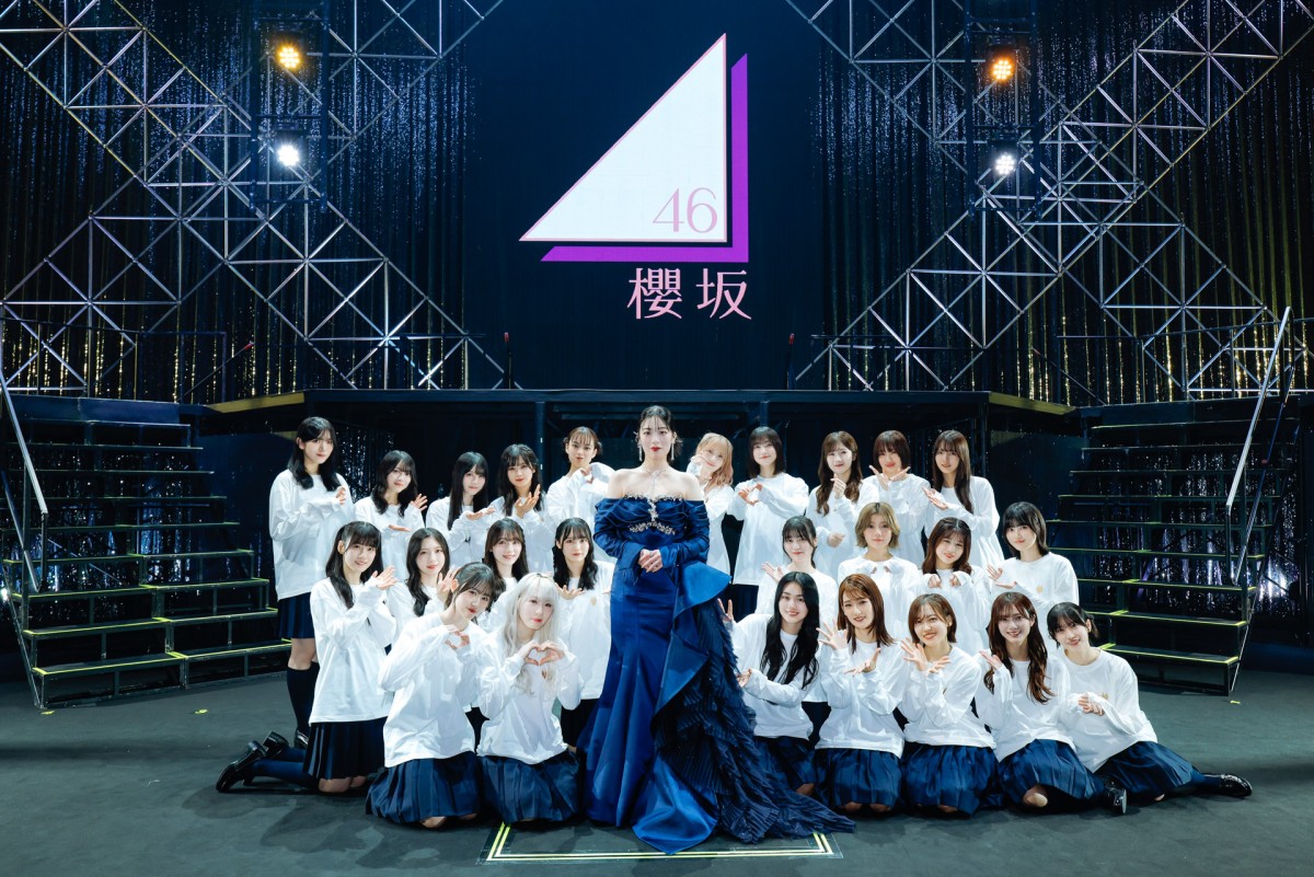 櫻坂46・齋藤冬優花が卒業セレモニー　サプライズで全メンバー登場「BAN」「手を繋いで帰ろうか」を披露