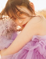 「吉田朱里ファースト写真集 ＃rouge」イマジカインフォスECサイト限定表紙