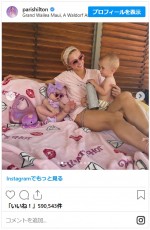 パリス・ヒルトン、6か月の愛娘とパステルカラーでお揃いコーデ！ハワイでバカンス※「Paris Hilton」インスタグラム