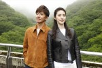 ドラマ『Believe－君にかける橋－』より夫婦役を演じた（左から）木村拓哉＆天海祐希