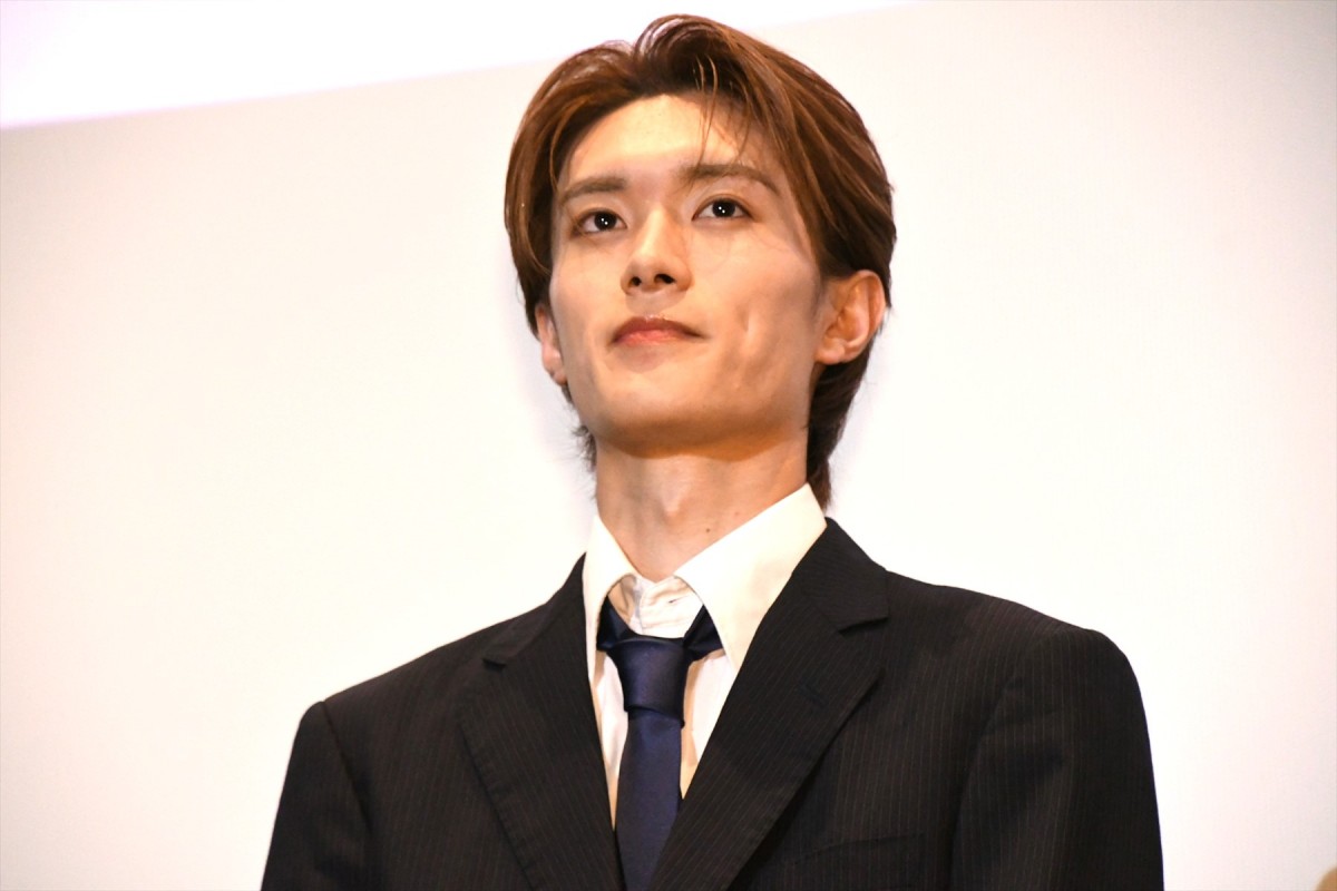 伊藤健太郎、うまい棒をあぶって食べることを共演者から暴露される！「香ばしくておいしいんです」