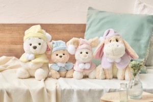 ディズニーストア「WHITE POOH」発売！　フルーツラテカラーのプーさんぬいぐるみなど登場