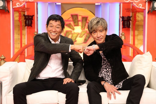 2025年新春放送決定！　『さんタク』（左から）明石家さんま、木村拓哉