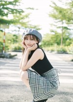 日向坂46 佐々木美玲1st写真集『陽射しのパレード』＠Loppi・HMV限定版版裏表紙