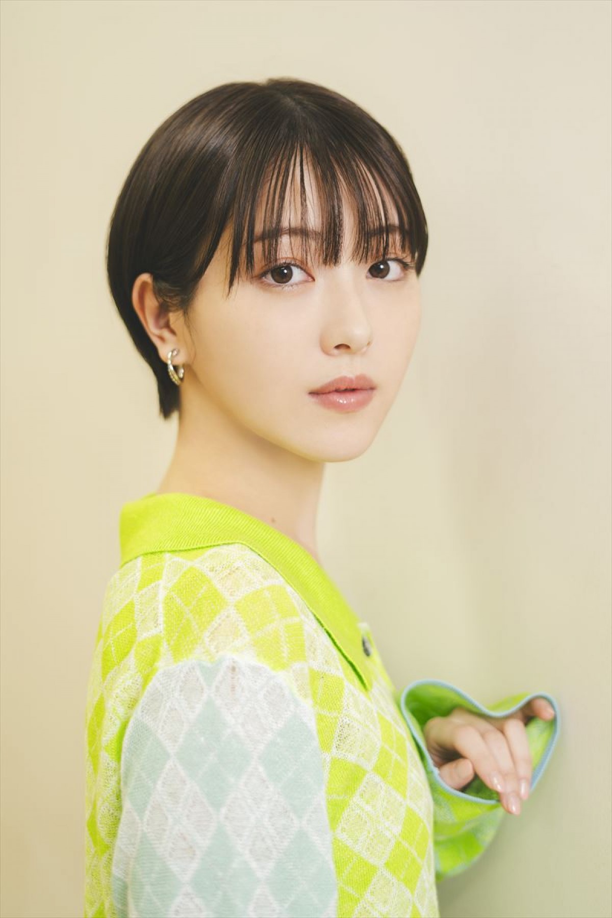 浜辺美波、挫折を乗り越えかなえた夢とは　朝ドラ出演＆『紅白』司会の裏側も語る