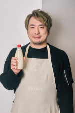 「おたくのマヨ　ガーリックベーコン味」を開発した声優・安元洋貴