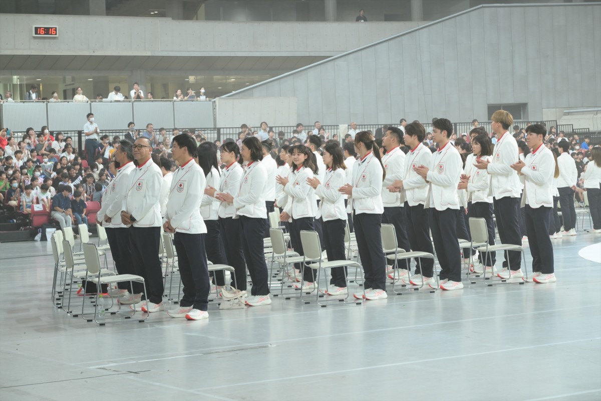 「パリ五輪 壮行会」、TEAM JAPAN旗手・江村美咲が意気込み語る　スキマスイッチも登場