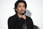 森田剛、映画『雨の中の慾情』プレミア上映舞台挨拶に登場