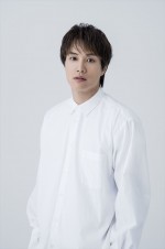 ドラマ『舟を編む 〜私、辞書つくります～』に出演する鈴木伸之