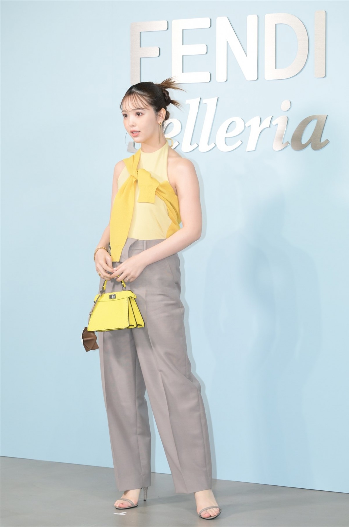 「FENDI」フォトコールでTWICE・MINA、桐谷美玲、佐々木希らが美の競演