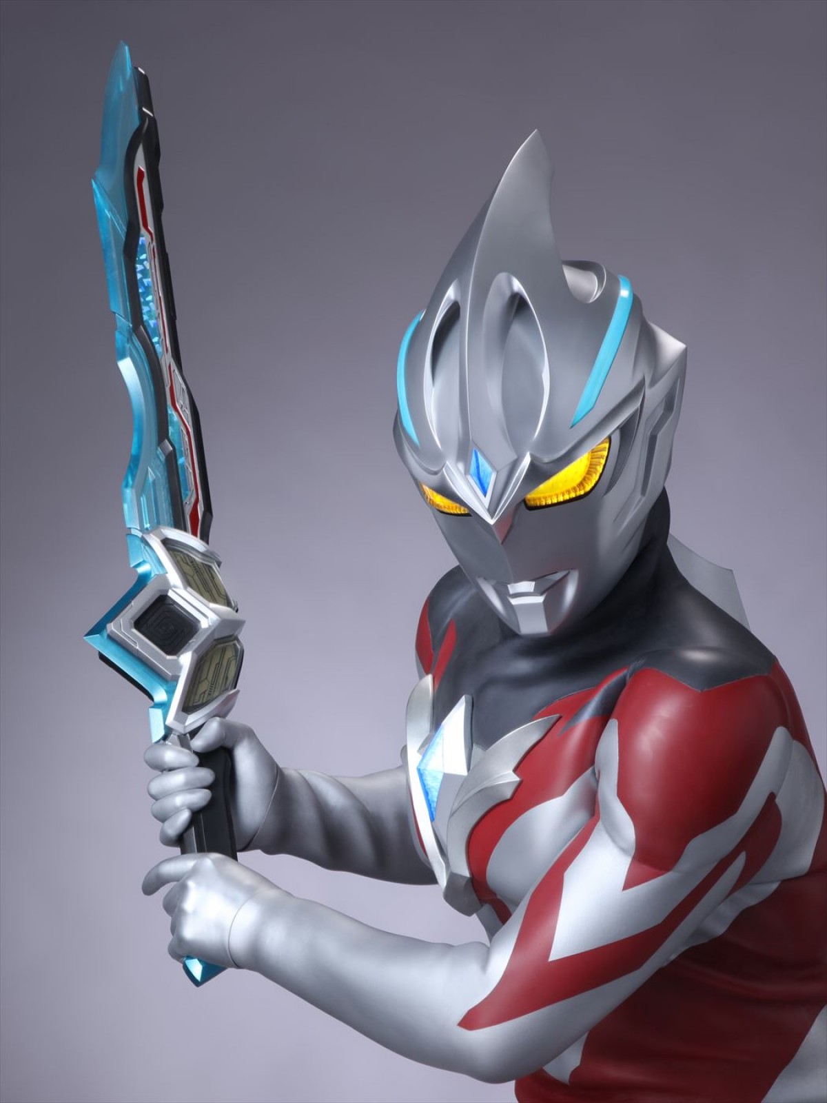 新ヒーローは剣と鎧で戦う！　ウルトラマンアークの戦闘能力が明らかに