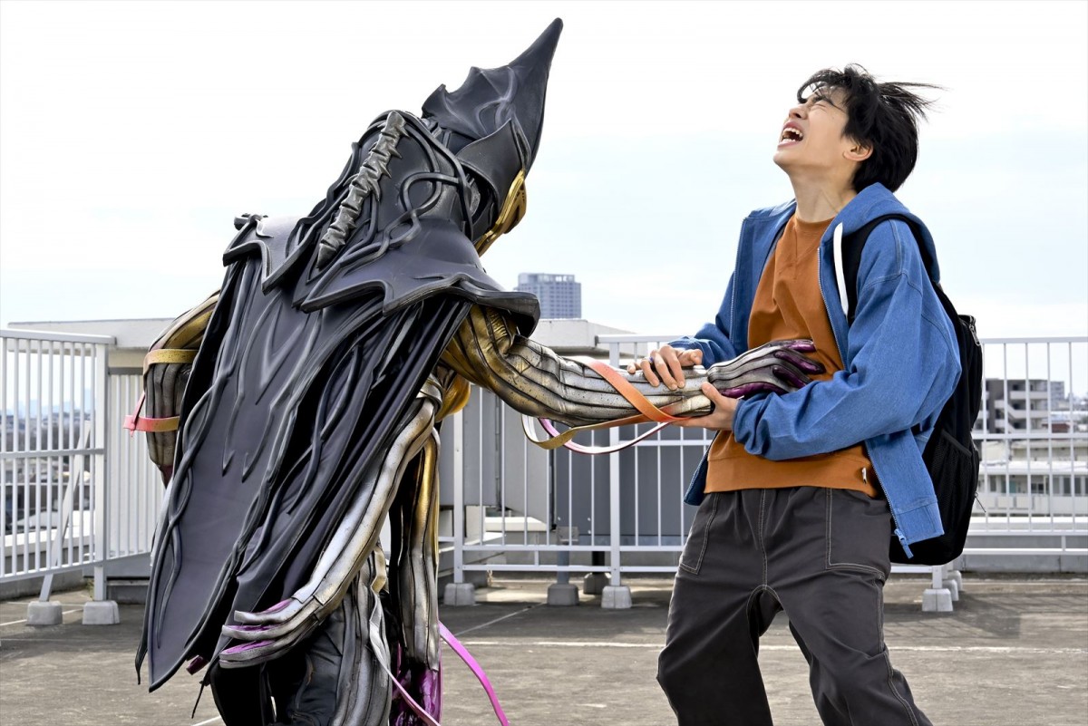 『仮面ライダーガッチャード』第36話「ケミーの起源！我は理解する」、冥黒王ギギストがついに動き出す