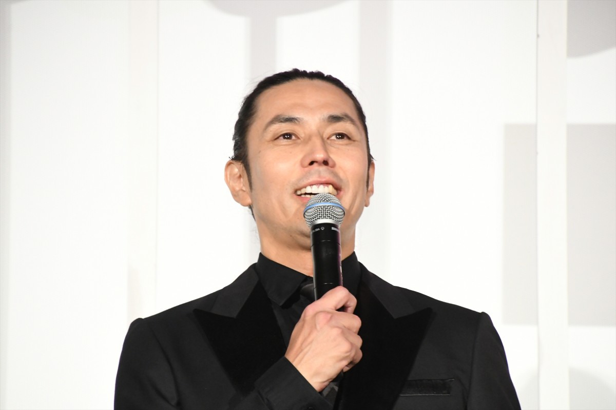 高橋文哉、先輩・田中圭のまさかの出演理由にはにかむ