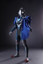 【キーアイテム】「ニュージェネレーションウルトラマンケープ」＆「ニュージェネレーションウルトラマンブローチ」ビジュアル